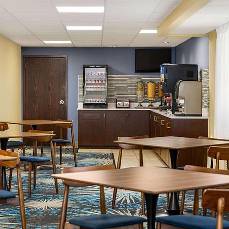 Days Inn By Wyndham Grand Island I-80 Doniphan Luaran gambar