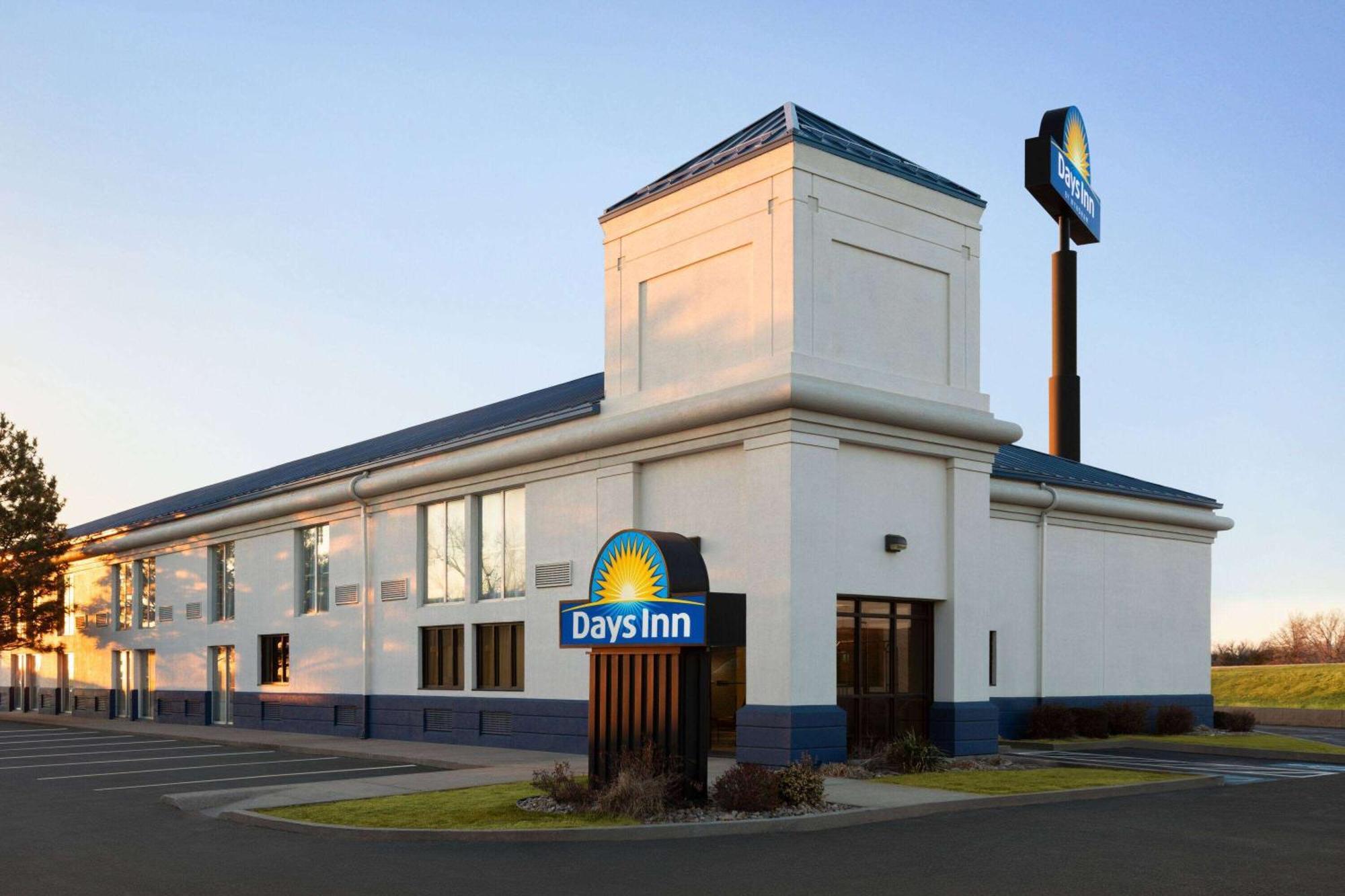 Days Inn By Wyndham Grand Island I-80 Doniphan Luaran gambar