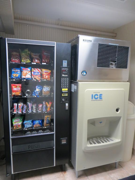 Days Inn By Wyndham Grand Island I-80 Doniphan Luaran gambar